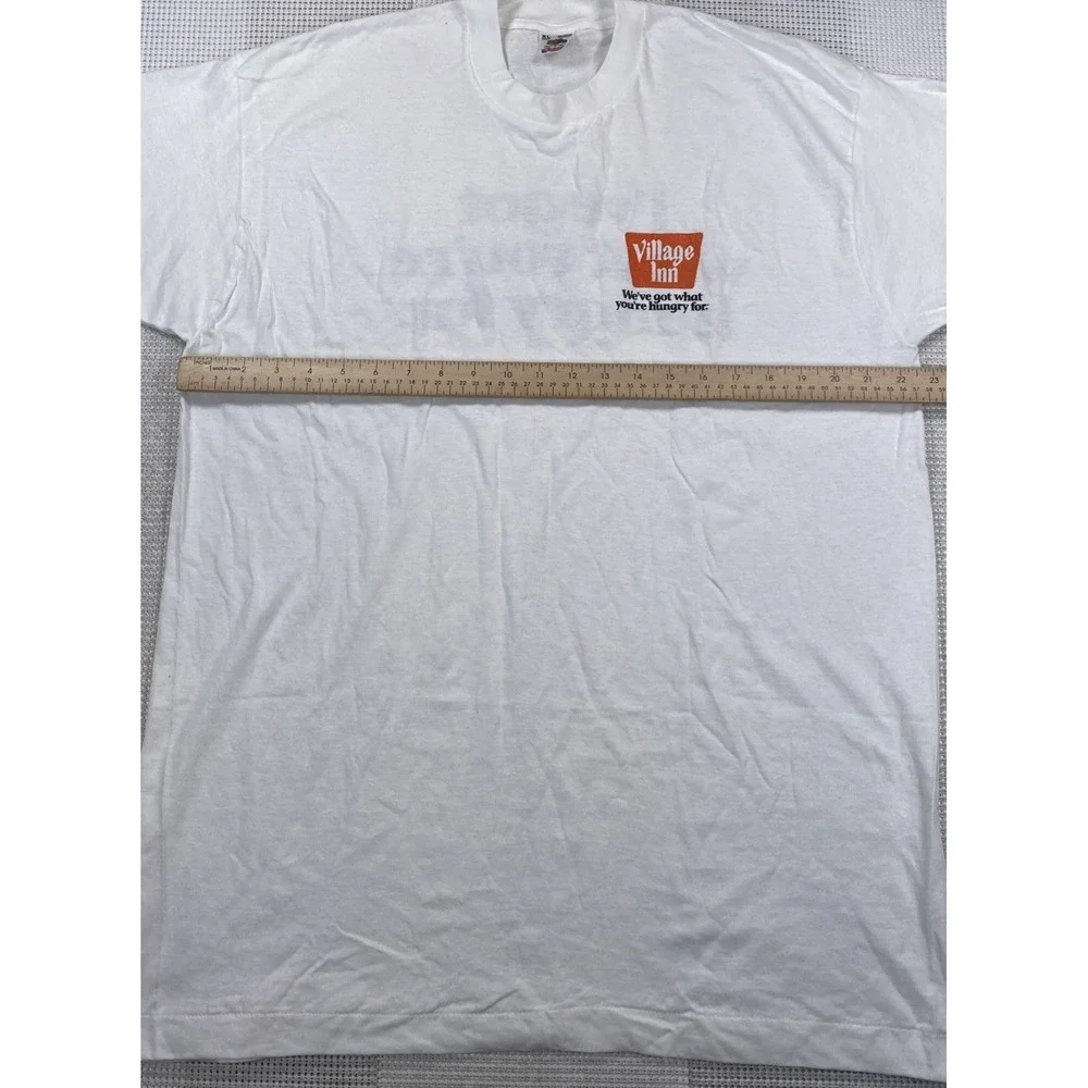 Vintage Village Inn T-Shirt We've Got What You're Hungry For Single Stitch ‎ XL